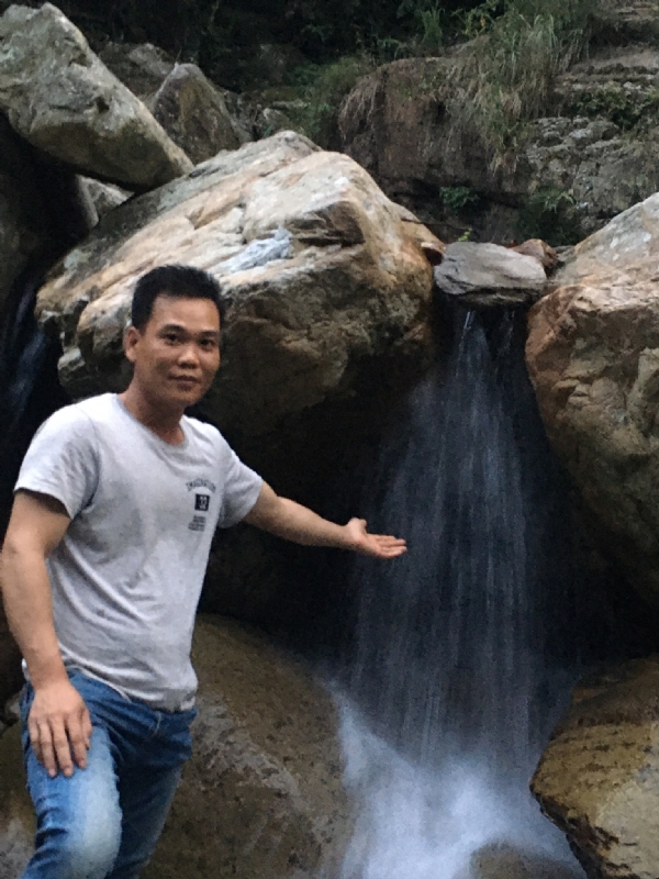 Luang少的第三张照片--上林残疾人相亲网